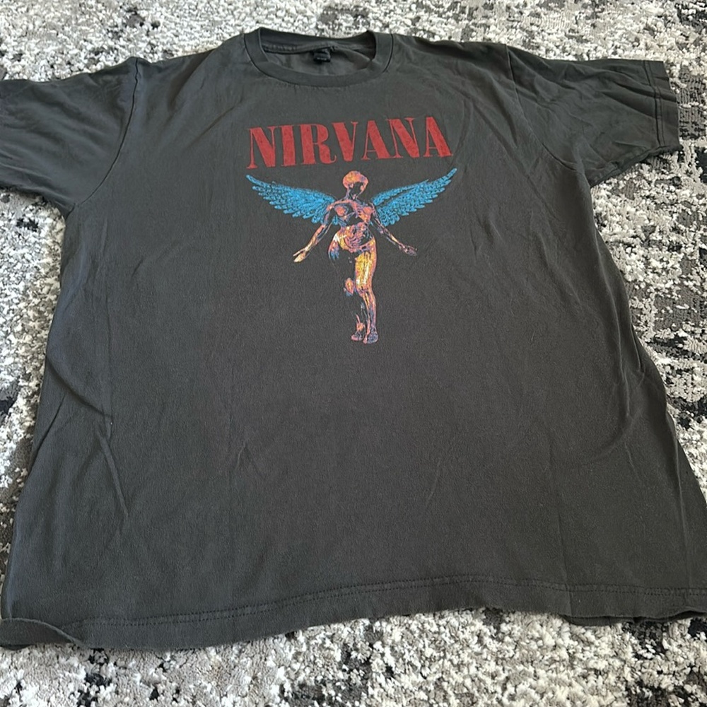 Nirvana men’s t shirt size large
